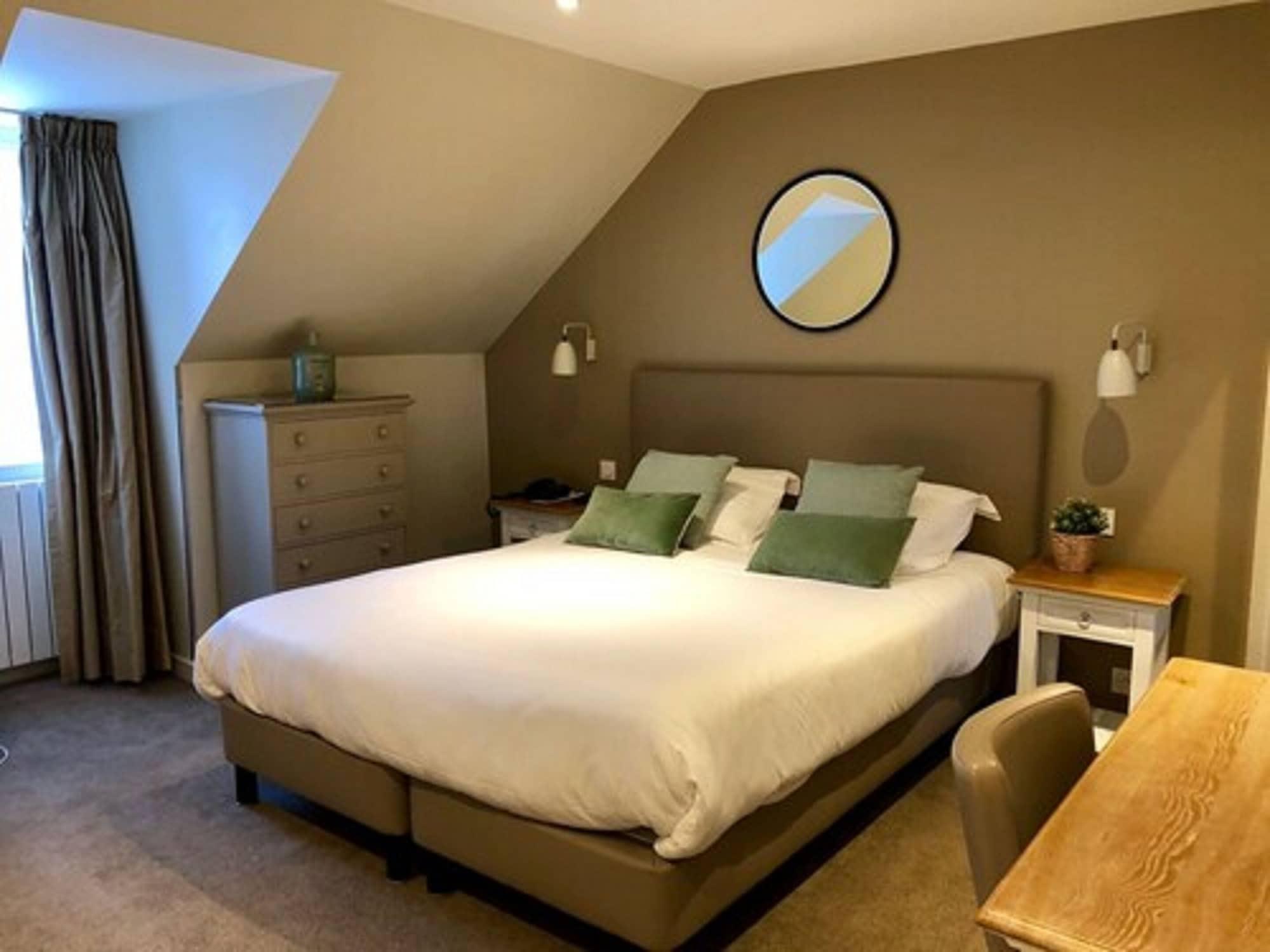Hotel Le Fer A Cheval ทรูวิลล์-ซูร์-แมร์ ภายนอก รูปภาพ