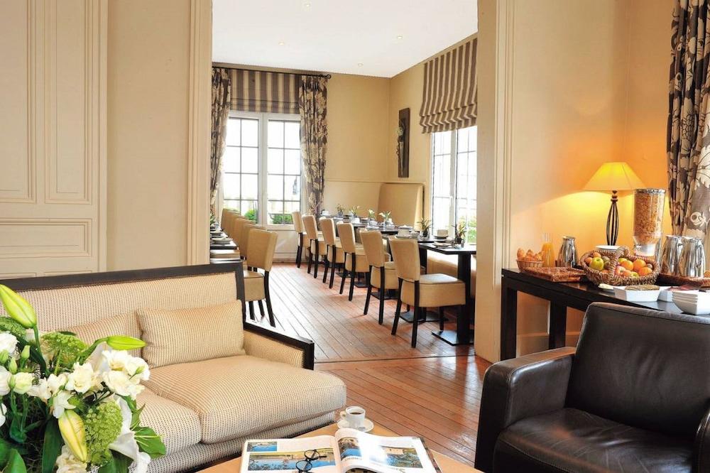 Hotel Le Fer A Cheval ทรูวิลล์-ซูร์-แมร์ ภายนอก รูปภาพ